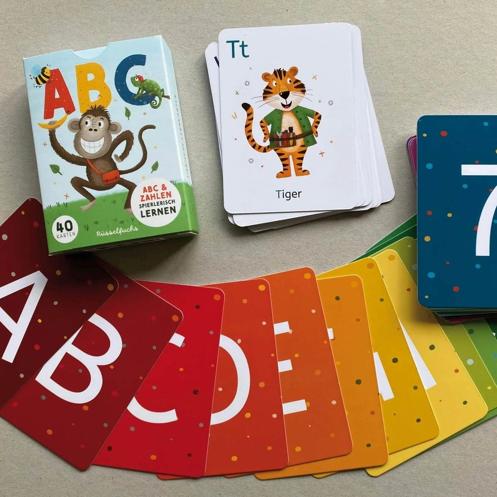 ABC-Kartenset mit 30 Buchstabenkarten und 10 Zahlenkarten