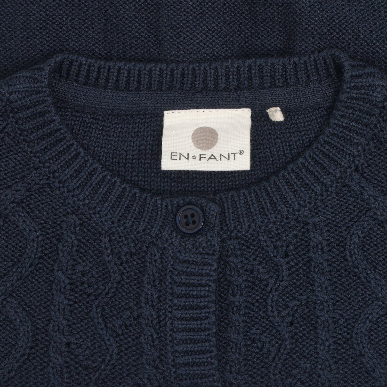 En Fant Cardigan Knit