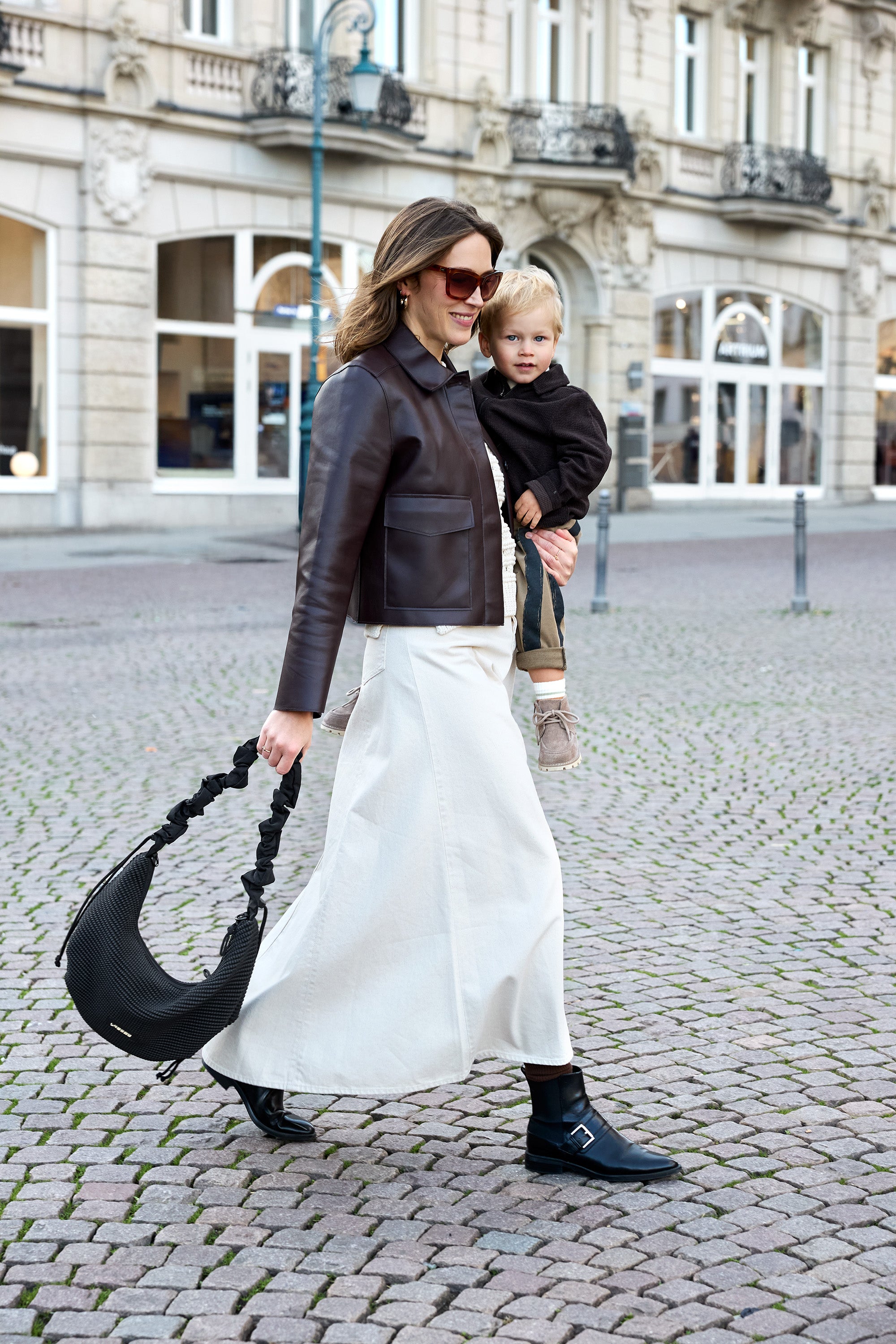 Lässig Wickeltasche Crossbody gesteppt - Lunua Bum Bag, Schwarz