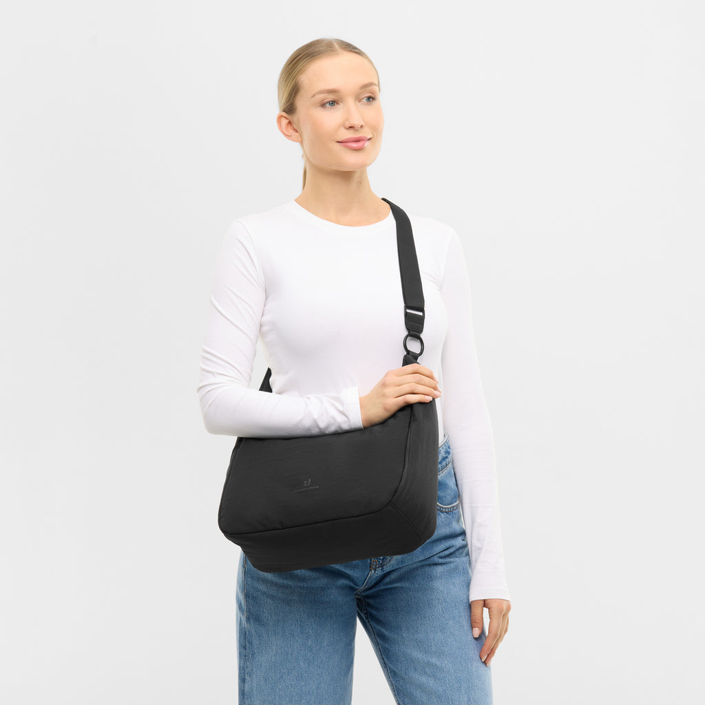 Johnny Urban Mary Handbag Beige