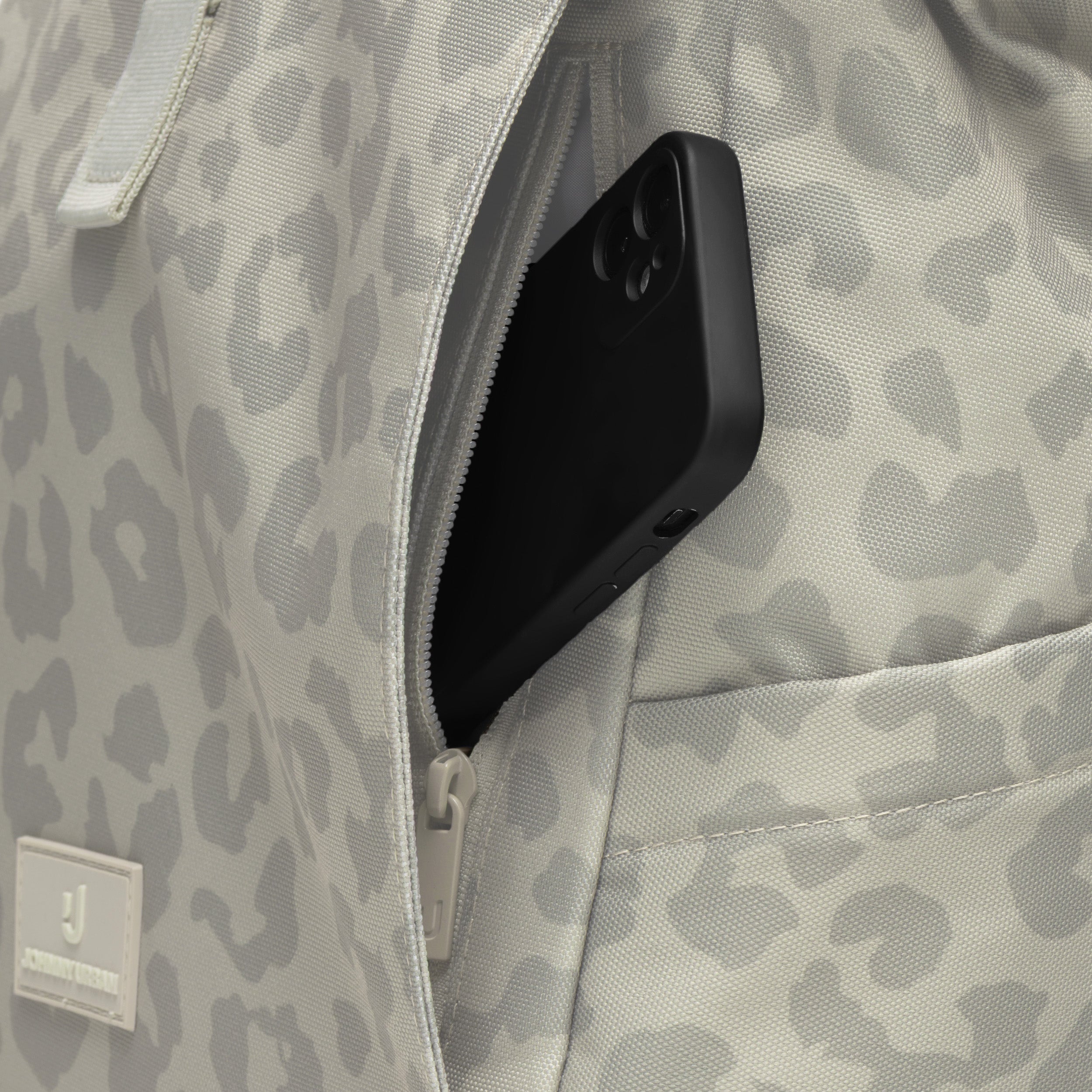 Johnny Urban Allen Medium Backpack Sand Leo